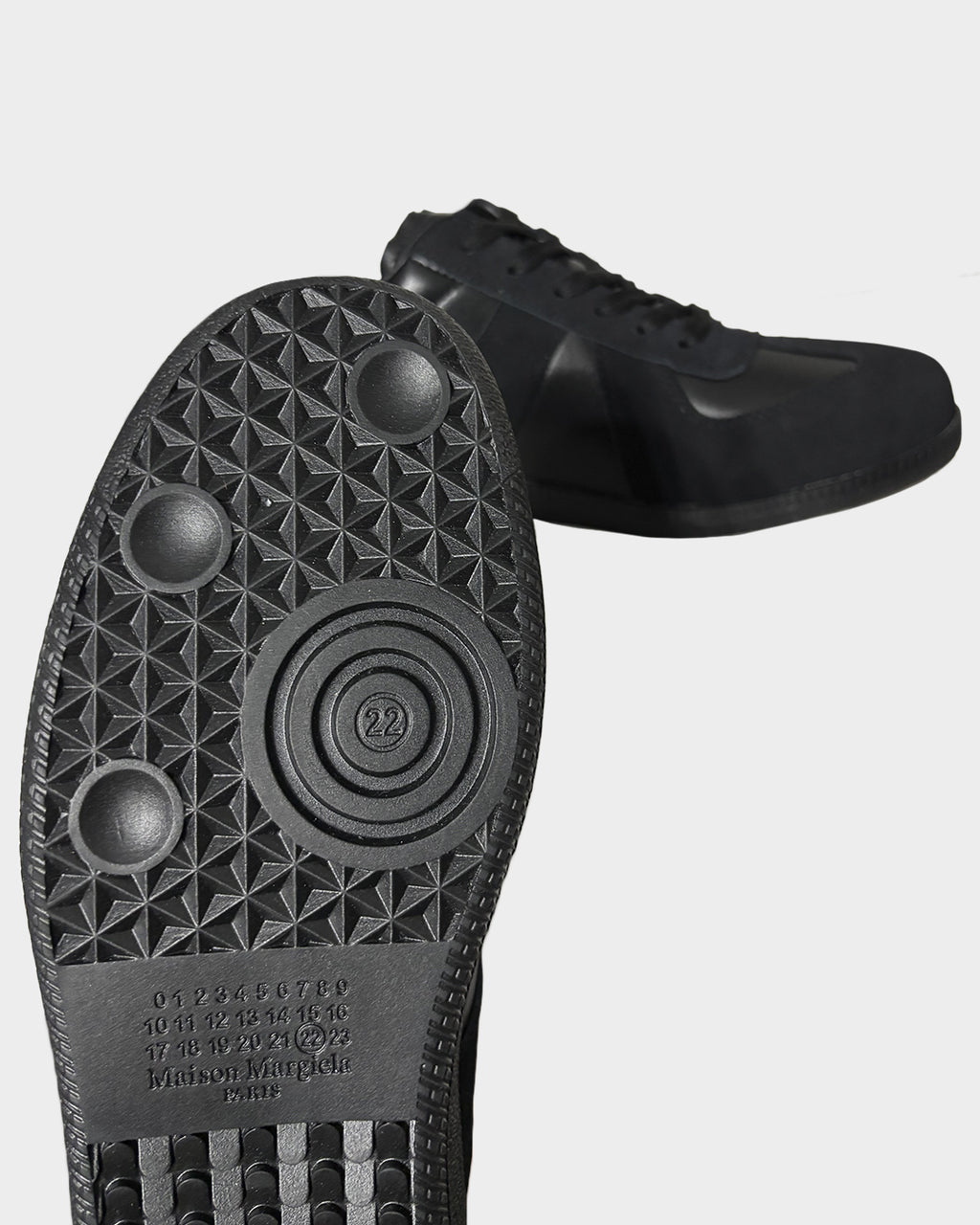 Maison Margiela Black GAT