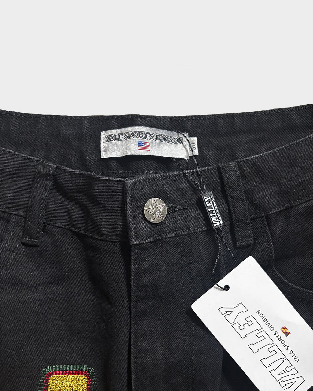 Vale Logo Shorts